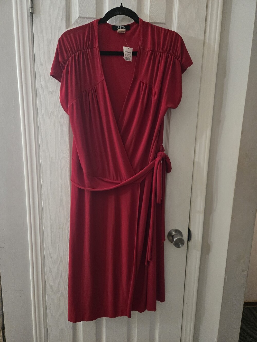 Nwt 2x slinky wrap dress